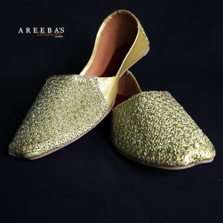 Gents khussa golden- Areeba's Couture