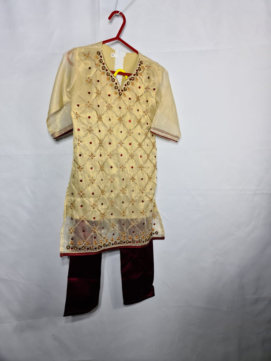 Girls Pakistani clothes PK20- Areeba's Couture