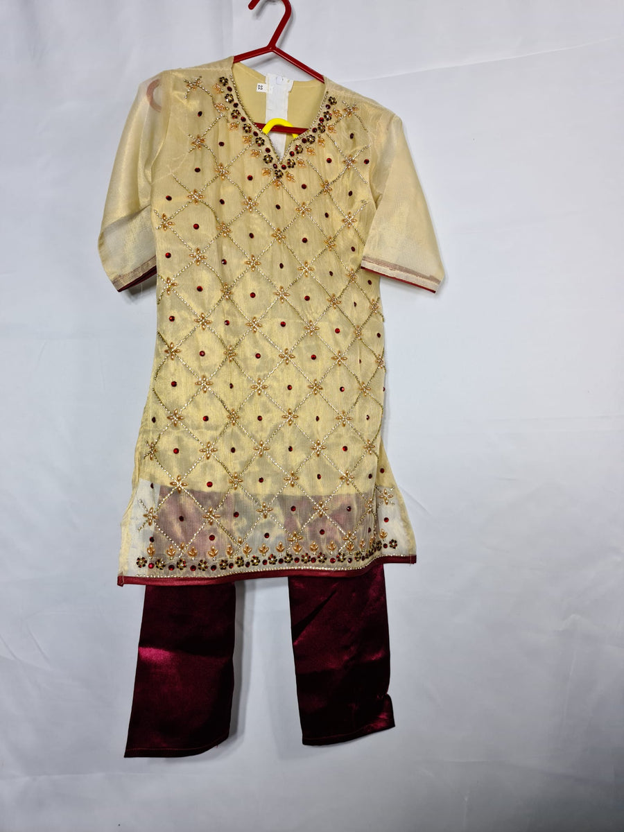 Girls Pakistani clothes PK20- Areeba's Couture