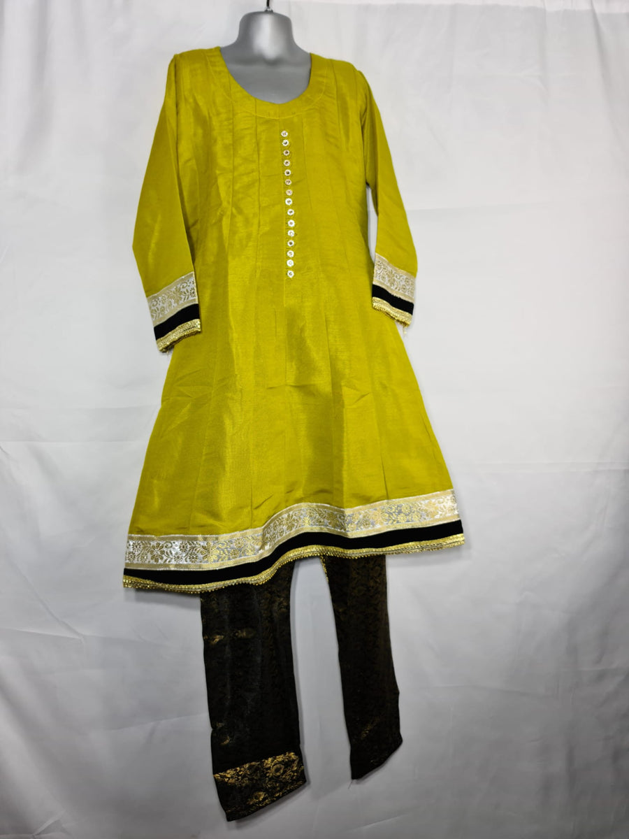 Girls Pakistani clothes PK3- Areeba's Couture