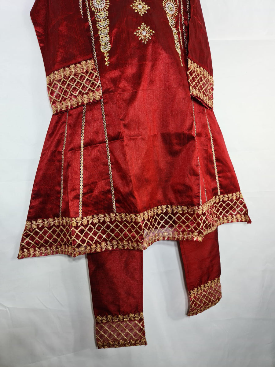Girls Pakistani clothes PK7- Areeba's Couture