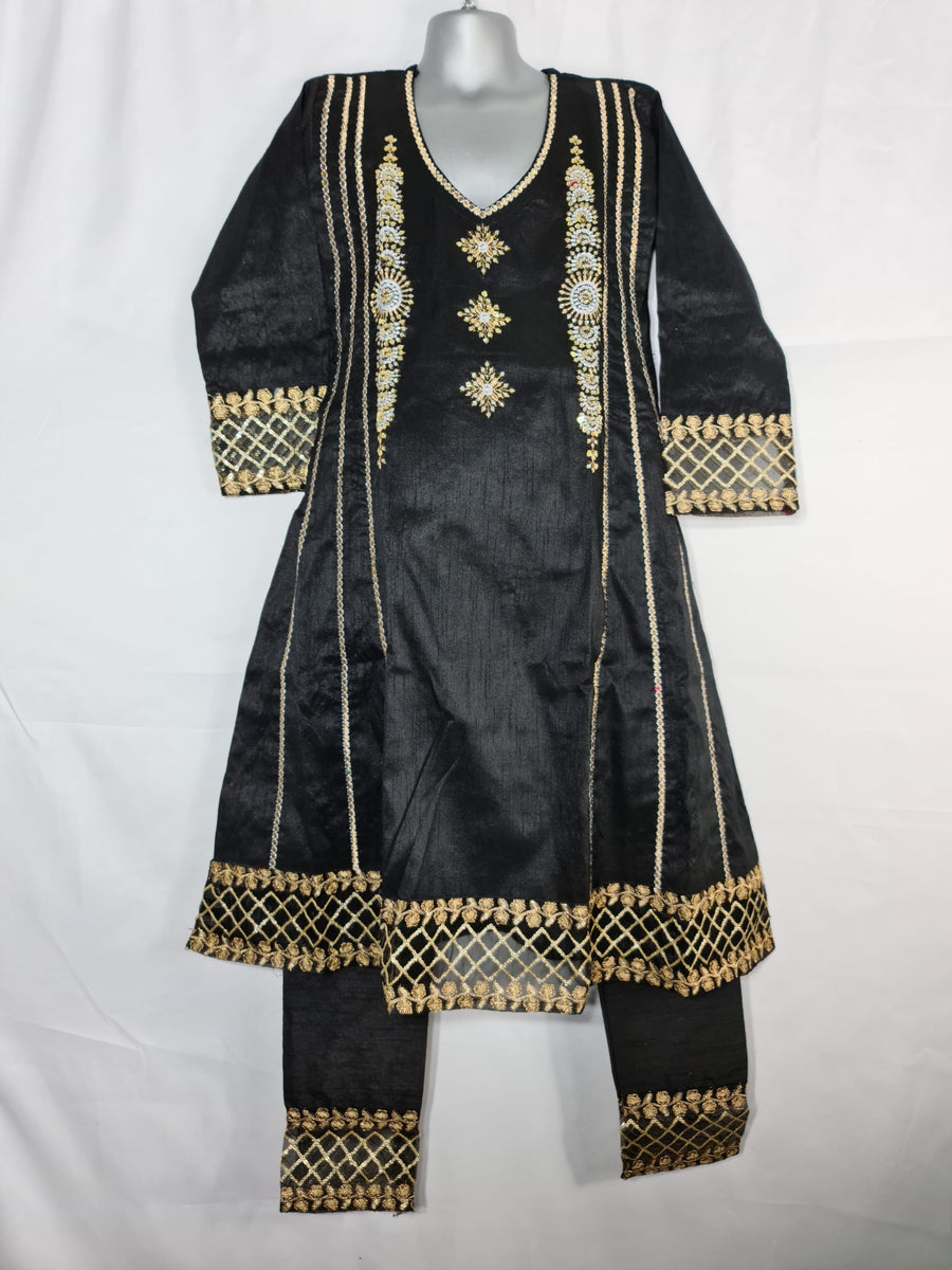 Girls Pakistani clothes PK9- Areeba's Couture