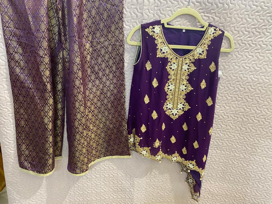 Girls Pakistani dress sb- Areeba's Couture