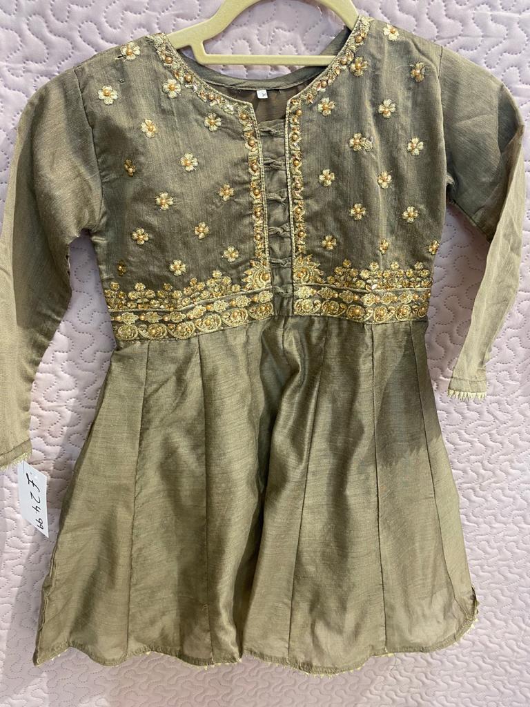 Girls Pakistani dress sb13- Areeba's Couture