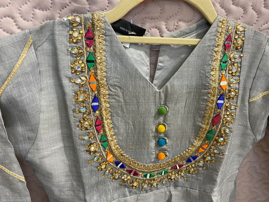 Girls Pakistani dress sb19- Areeba's Couture