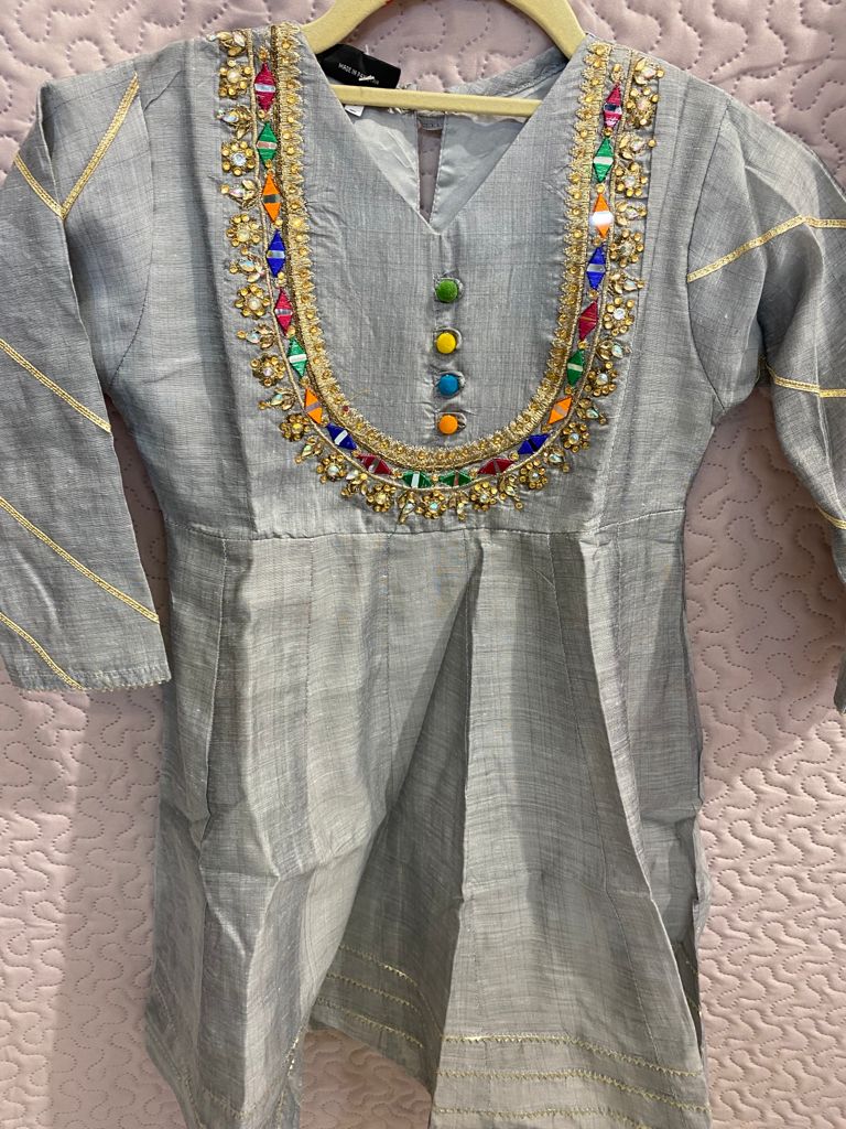 Girls Pakistani dress sb19- Areeba's Couture