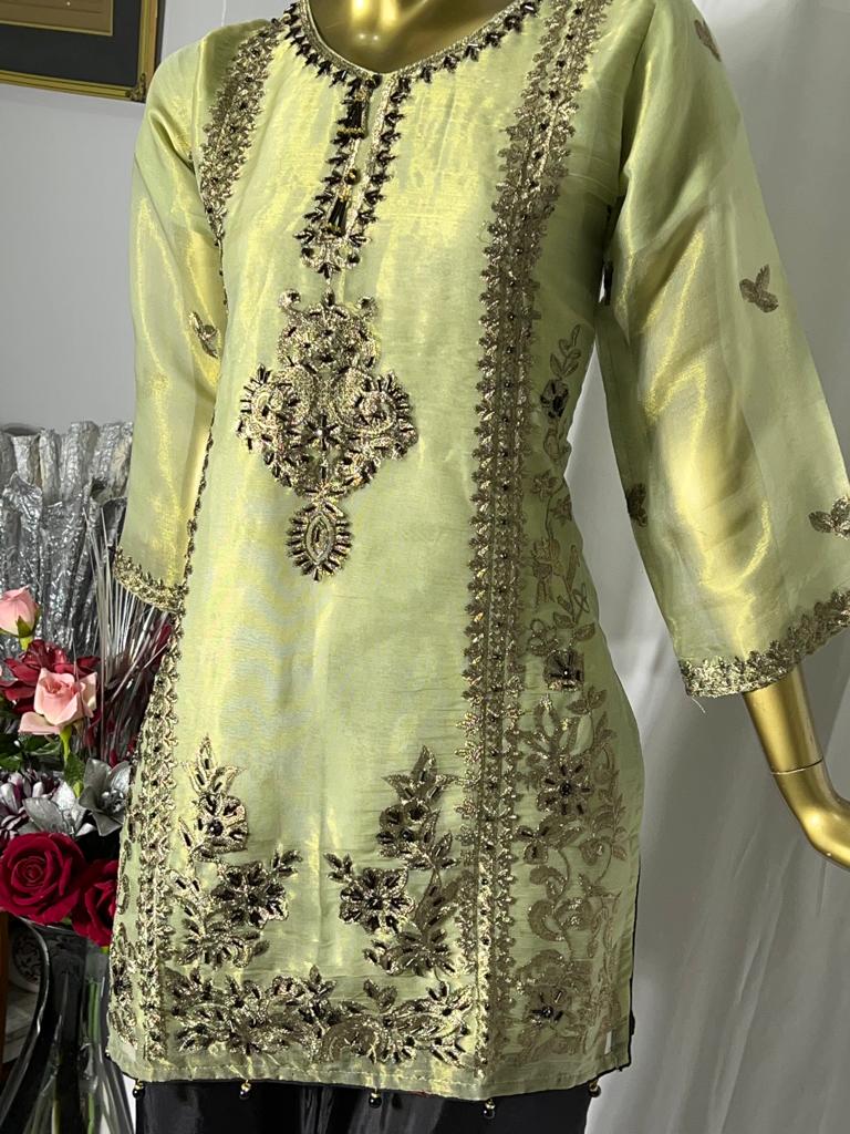 Organza embroidered Shalwar kameez 3pcs suit BCF 32- Areeba's Couture